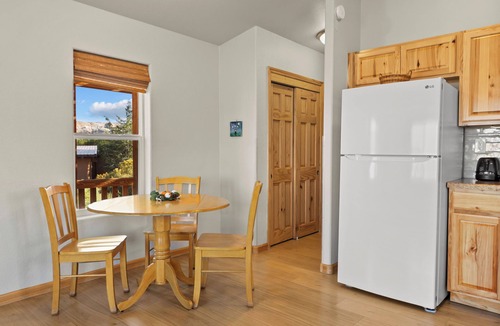 Bluff Cottage | Willow Street Cottages