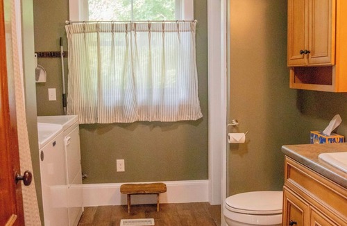 Canton Other | Willow View - Minutes from SLU and SUNY University - 4-bdrm Farmhouse