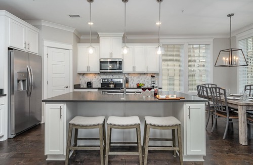 West End Cottage | Willow-walk to Centennial Park-5 Mins to Broadway