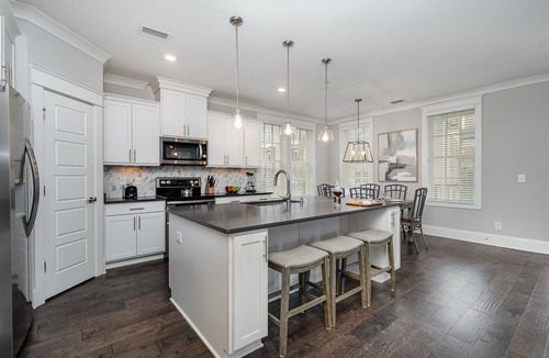 West End Cottage | Willow-walk to Centennial Park-5 Mins to Broadway