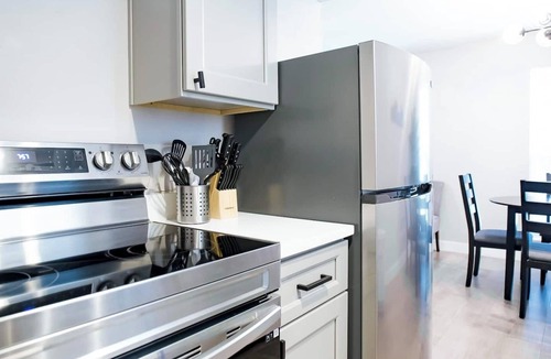 St. Edwards Apartment | Willowrun A (Entire Unit)