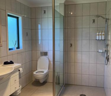 Foxton Beach House | Willows on Wylie