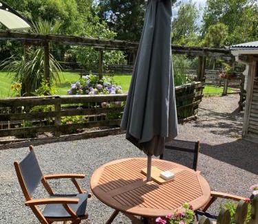 Kumeu Cabin | Willows Reach Lodge