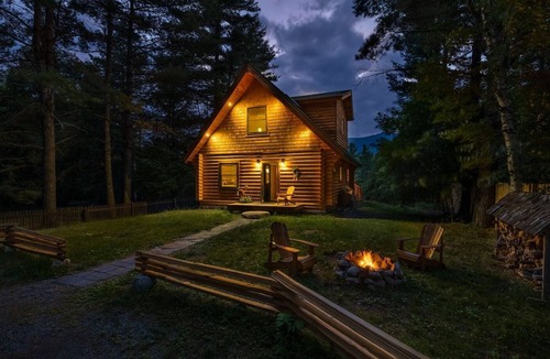 Wilmington House | Wilmington Range Log Cabin on the AuSable River