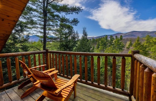Wilmington House | Wilmington Range Log Cabin on the AuSable River