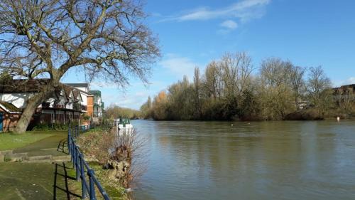 Bray on Thames House | Wilson Lodge