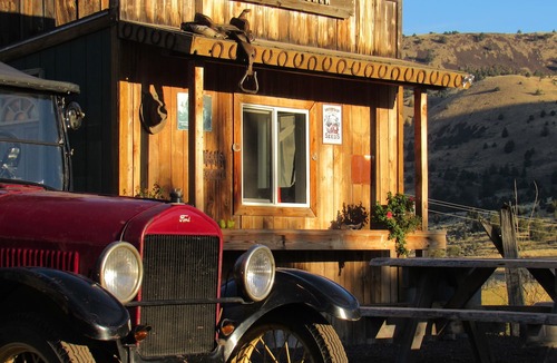 Fossil Hotel | Wilson Ranches Retreat