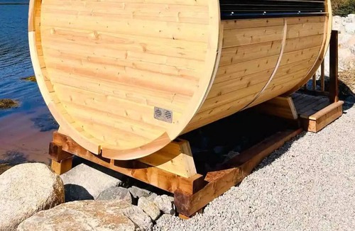 Boutiliers Point Cottage | Wilson's Coastal Club - C2