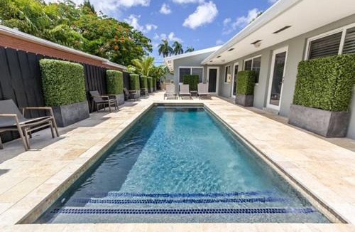 Wilton Manors Apartment | Wiltonplex B
