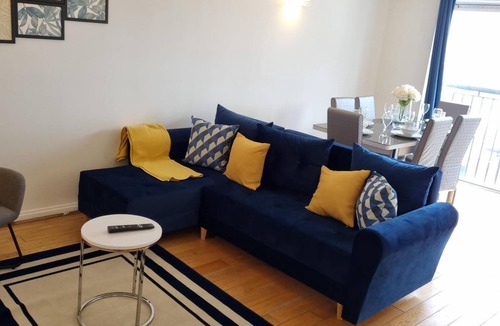 Abbey Apartment | Wimbledon 2Bed2bath Apartment with Free Parking