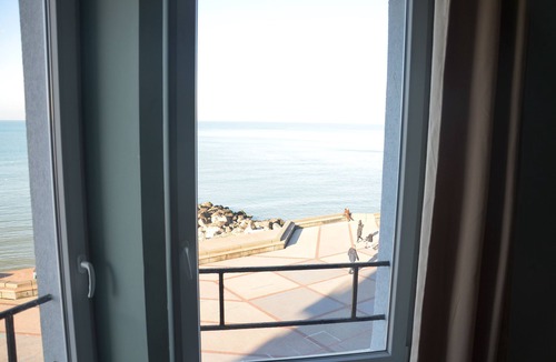 Wimereux Apartment | Wimereux digue: Magnifique T3 face mer ⛱