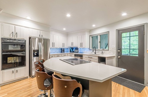 Cartersville House | Win the Tourney, Beat the Shower Rush