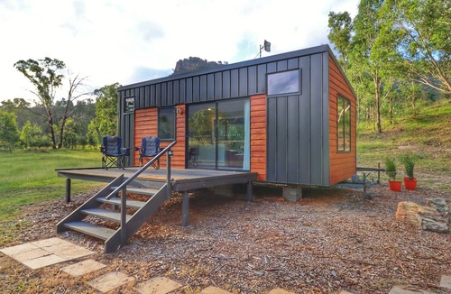 Wolgan Valley Apartment | Winchester Tiny House - Quiet with beautiful scenery.