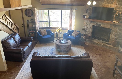 Gore House | Wind Ridge Cabin at Lake Tenkiller Sleeps 16
