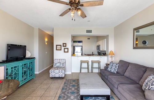 Ono Island Condo | Windemere 904-Pool Side Cabana