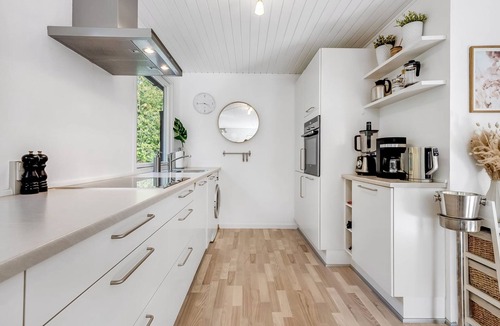 Handrup House | "Winder" - 925m from the sea by Interhome