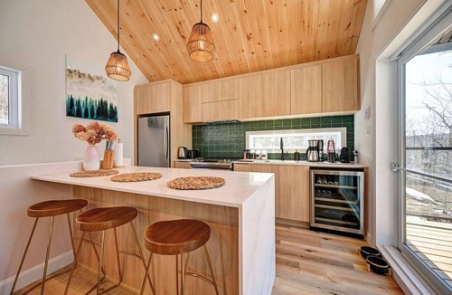 Sainte-Beatrix Ski Chalet | Windermere | UK Inspired Thermal Escape SPA SAUNA