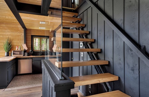 Hensonville Cabin | Windham A-Frame Hot Tub, Game Room & Lake Views