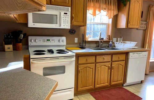 Ashland House | Windham and Hunter Mountain Ski House.