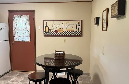Cooperstown House | Winding River - Panoramic view of river valley, under 10 minutes to Dreams Park