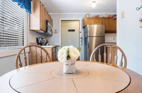 Branson West Cabin | Windjammer Cottage - Branson