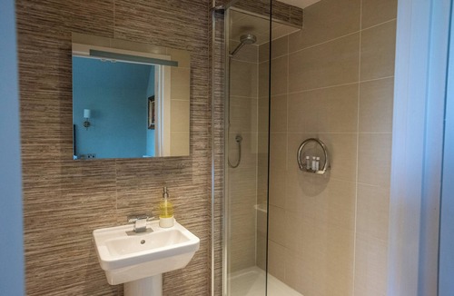 Walkerburn Bed & Breakfast | Windlestraw Guesthouse