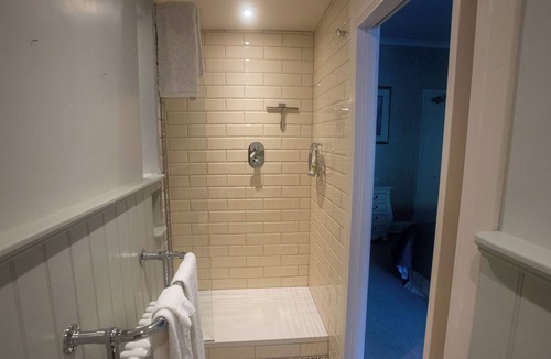 Walkerburn Bed & Breakfast | Windlestraw Guesthouse