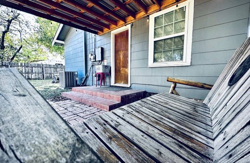 Abilene House | Windmill Inn- Cozy 2-bedroom house near South Downtown Abilene