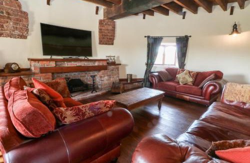 Ormskirk House | Windmill On The Farm