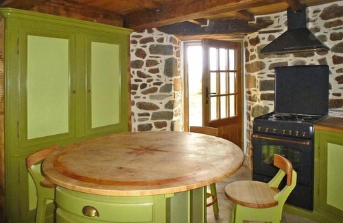 Gommenec'h House | Windmill Stay near Goelo Coast Beaches