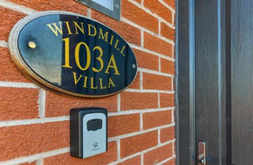 Mansfield Villa | Windmill Villa