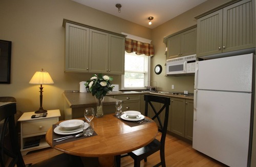 Harbourview Apartment | Windmill walk