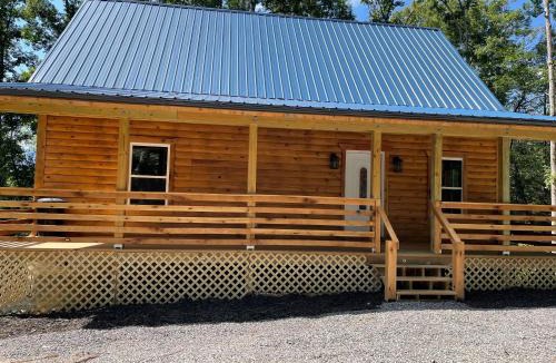 Ashley Oaks House | windrock ridge - Ethan