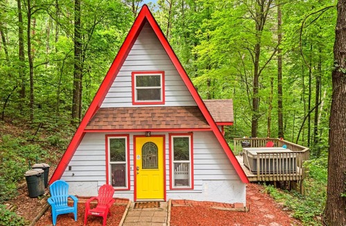 Flintstone House | Windsong Chalet