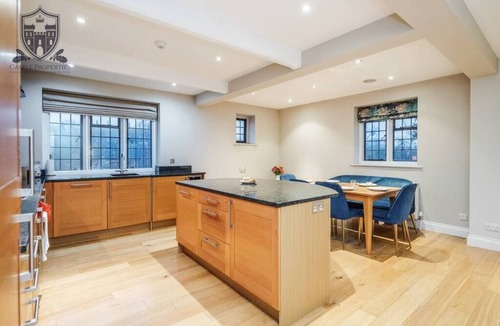 Eton Apartment | Windsor Castle Penthouse View by Castle Properties