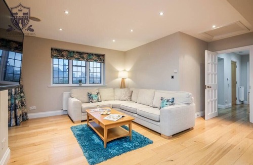 Eton Apartment | Windsor Castle Penthouse View by Castle Properties