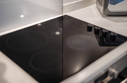 Windsor City Centre Apartment | Windsor Elegant Studio – 100yrds to Windsor Castle