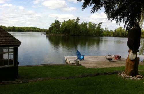 Trent Hills House | Windswept on the Trent