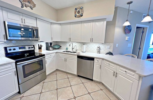 Orange Beach Condo | Windward Pointe 206/Huge Balcony/Corner Unit/Beach Front/See Our Reviews