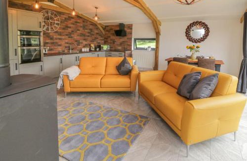 Okehampton House | Windy Willows