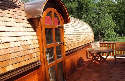 Rasey Cabin | wine caravan, Vôge valley