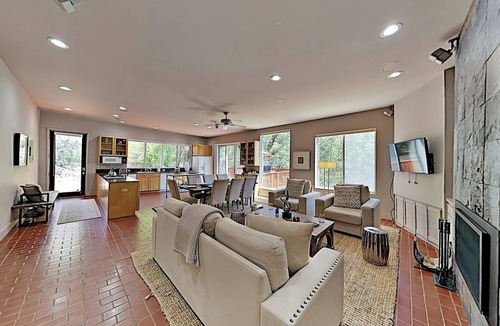 Glen Ellen House | Wine Country Escape | Pool | Spa | Bocce | Dog OK