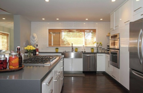 Windsor House | Wine Country Gem | Pool | Hot tub | BBQ