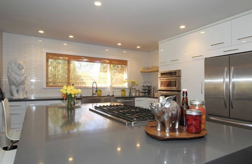 Windsor House | Wine Country Gem | Pool | Hot tub | BBQ