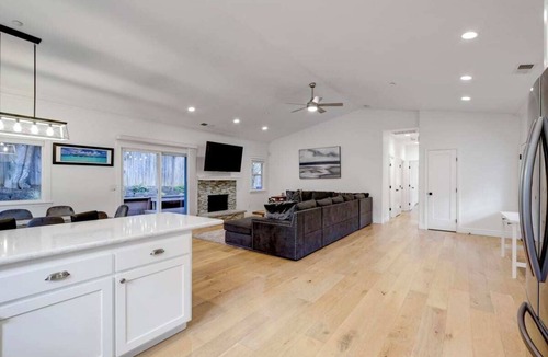 Forestville House | Wine Country Getaway