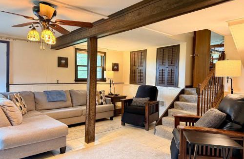 Town of Benton House | Wine Country Lodge a Family-Friendly Getaway