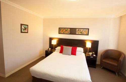 Cessnock Hotel | Wine Country Motor Inn