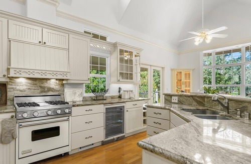 Napa Valley Cottage | Wine Country Private Oasis