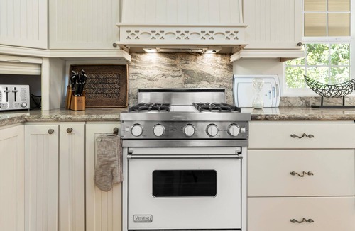 Napa Valley Cottage | Wine Country Private Oasis