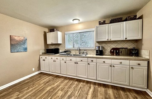 Fair Play House | Wine Country Retreat · Rolling Hill Views · Private Trails